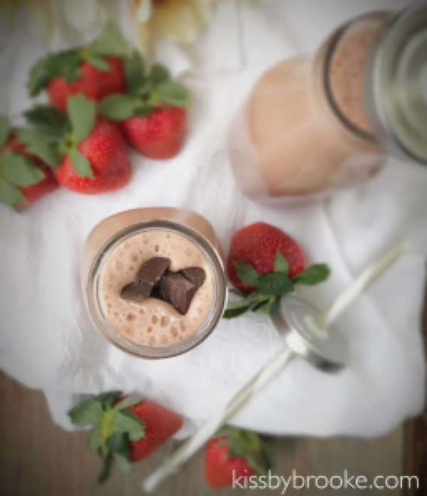 choco-strawberrie-bliss-smoothie